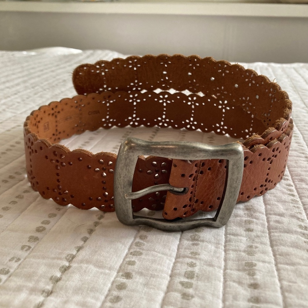 Fossil Tan Brown Leather Brogue Belt Coastal Cowgirl Western Boho Chic SzM